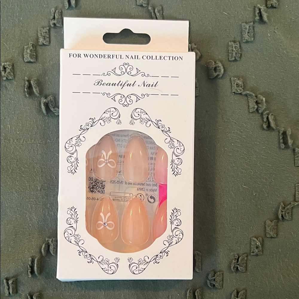 Beautiful Nail Collection - Baby Pink Press-On Nails
